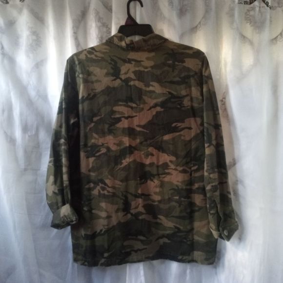 Hot topic Military top unisex size xxl (box D) - Picture 2 of 4